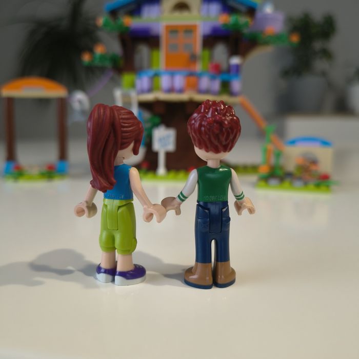 LEGO Friends 41335 Domek na drzewie Mii kompletny