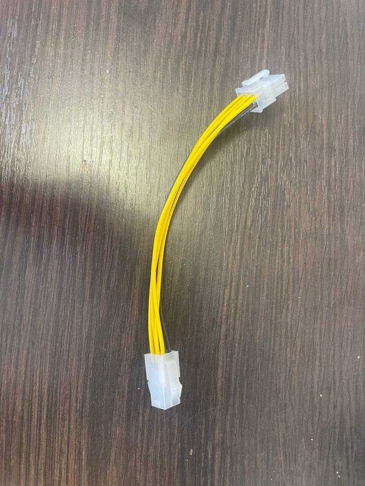 перехідник з 4pin на 8pin
