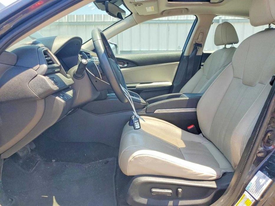 Honda Insight Touring (2019)