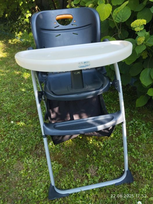 Столик для годування Chicco