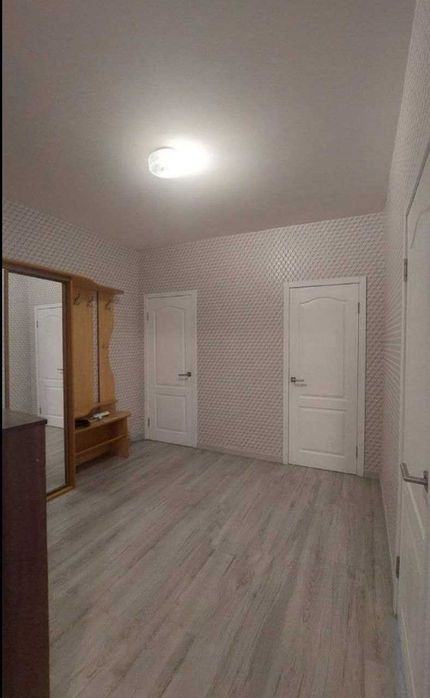 Продається 3х кімнатна квартира Анни Ахматової 17 Позняки Дарницький
