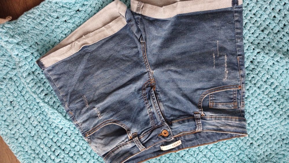 Шорти джинсові House