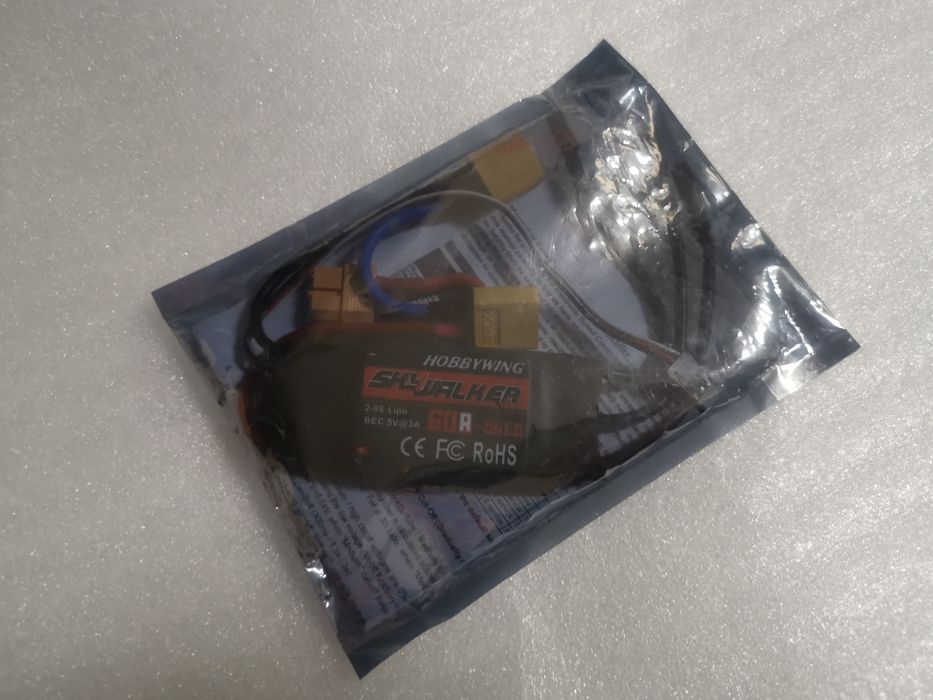 Variador ESC Hobbywing Skywalker 60A 2 a 6S BEC 5A para aviões