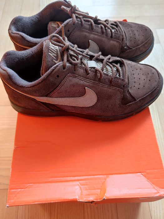NIKE_zamszowe męskie obuwie sportow_JAK NOWE