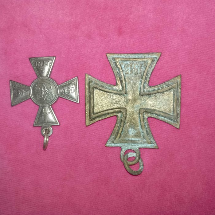 Крест .Подвеска. материал :бронза