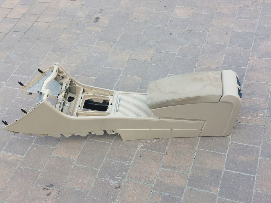 vw passat b7 cc podłokietnik komplet