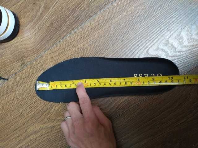 Buty snikersy Guess 41