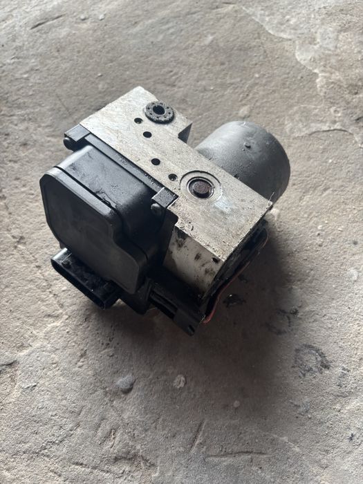 Блок abs абс ауді а6 с5 audi 2.5 тді tdi a6 c5 8E0614111T