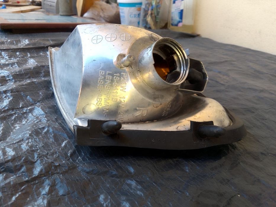 Farolim de Pisca Mitsubishi