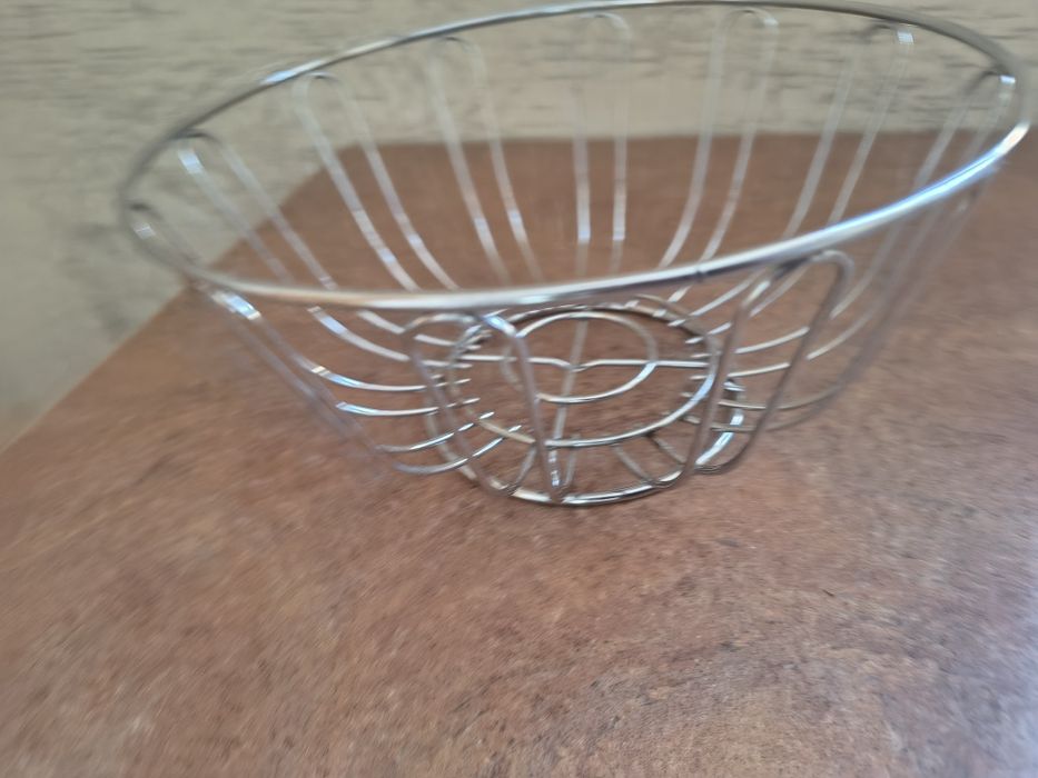 Koszyk metalowy na owoce