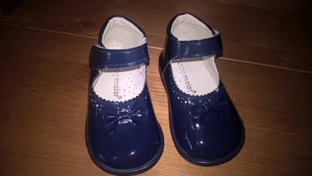 Sapatos Verniz Botinhas Bebé Cerimónia Menina Primark Baby Maior