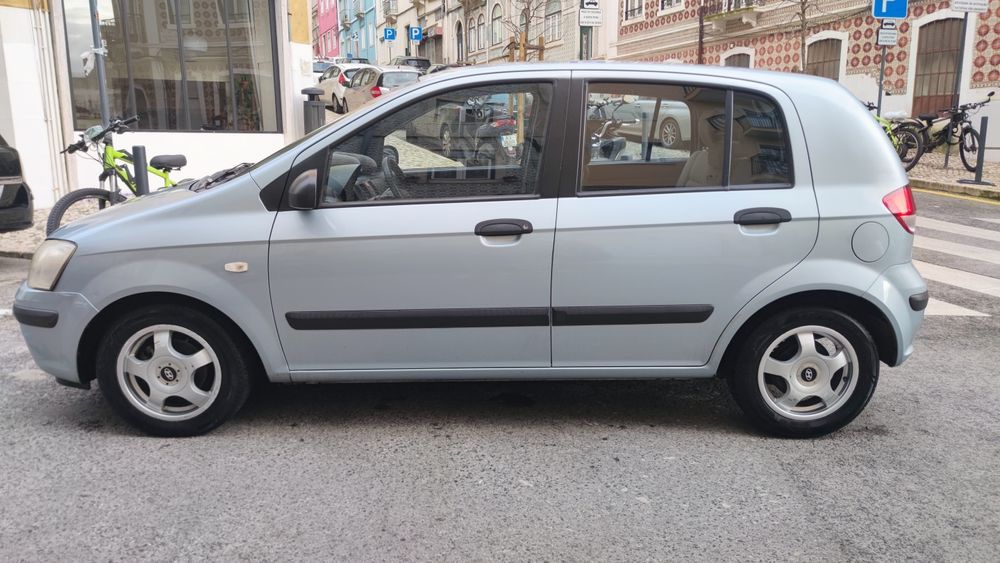 Hyundai gets Ano 2003