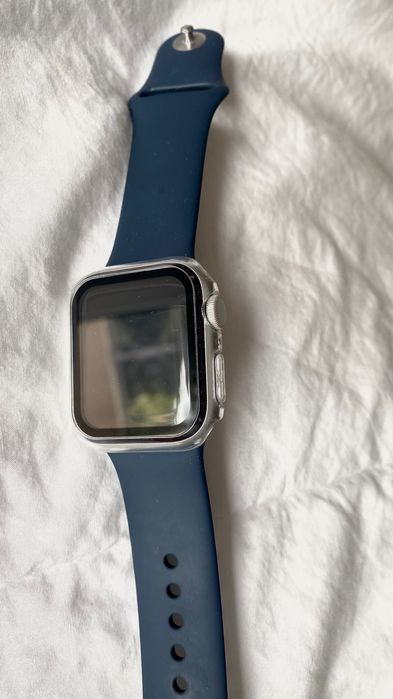 Apple Watch SE - usado / como novo