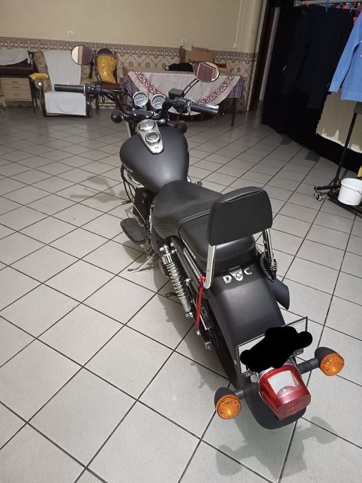 Keeway Superlight 125