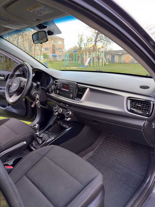 Продам Kia Rio 2018