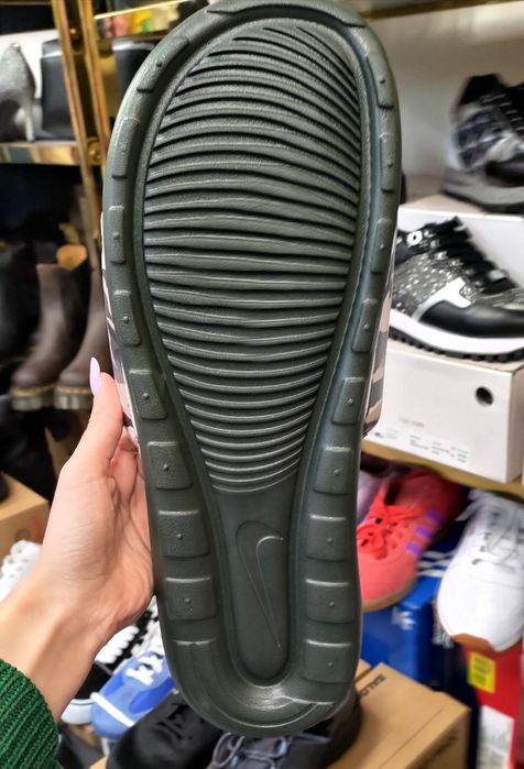 Klapki męskie Nike moro rozmiar 51.5