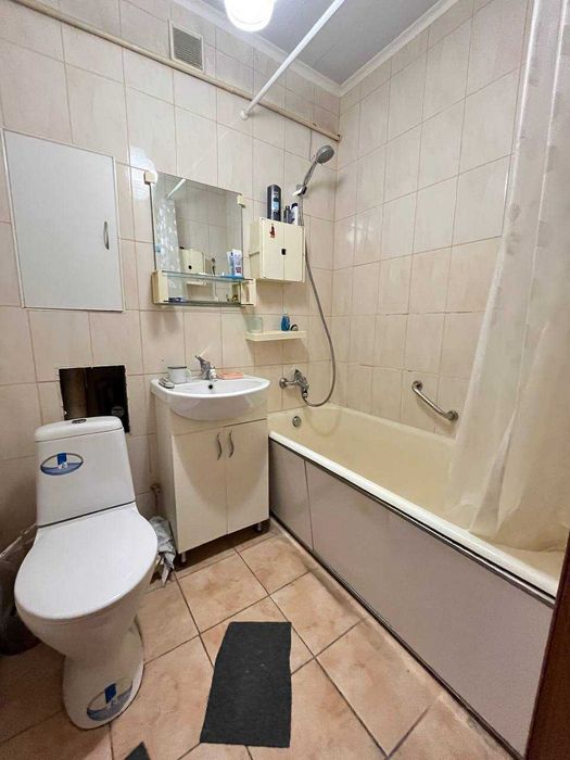 Продаж квартири на вул. Литовська