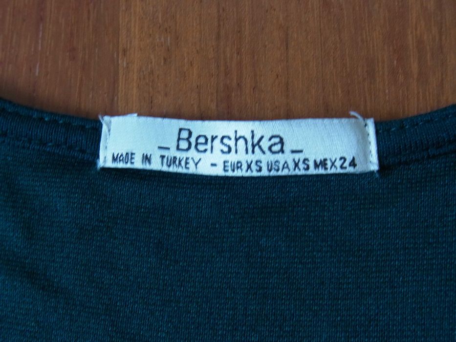 sukienka dzianinowa Bershka - rozmiar XS
