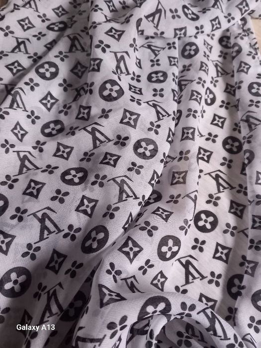 Duża chusta Louis Vuitton