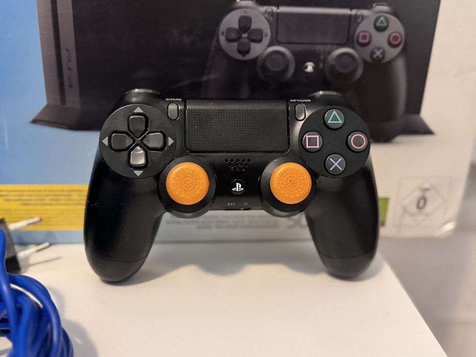 PS4 FAT com 500GB