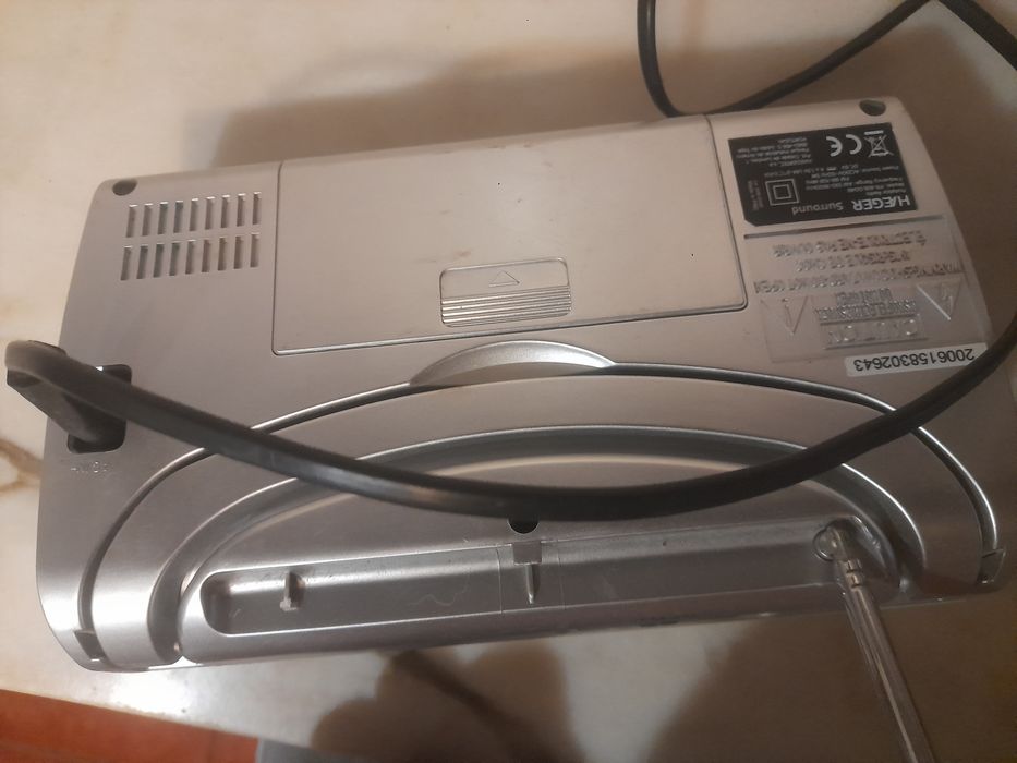 Rádio Portátil Haeger Am/Fm
