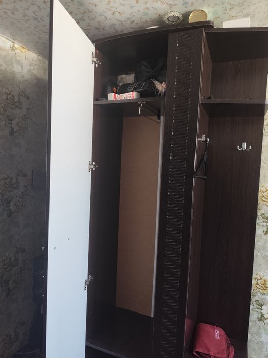Прихожа в гарному стані