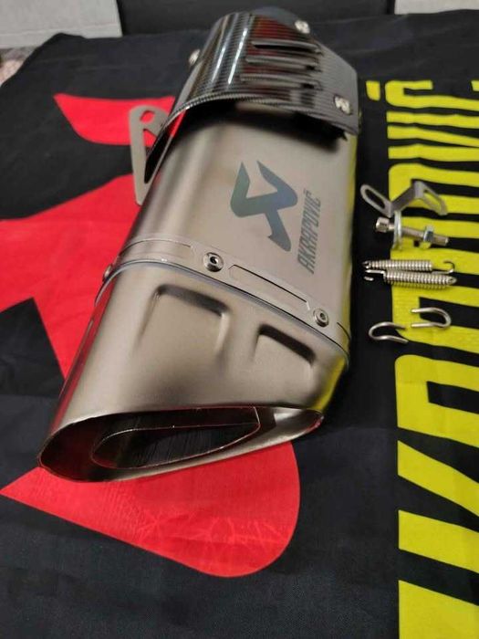 Ponteiras de escape R. akrapovic - cinza inox ou preto mate
