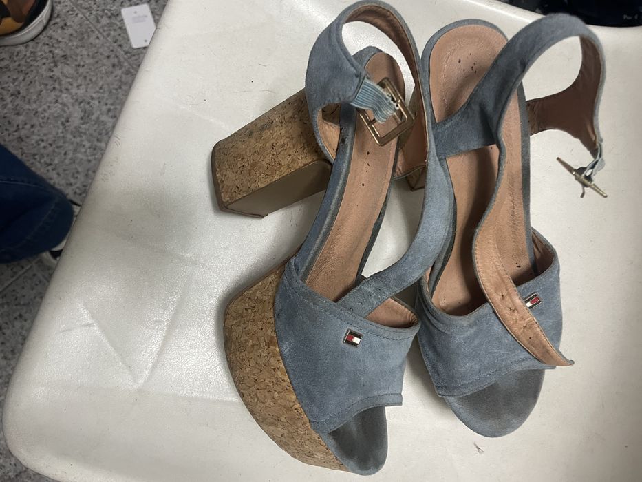 Calsado de mulher usado em bom estado