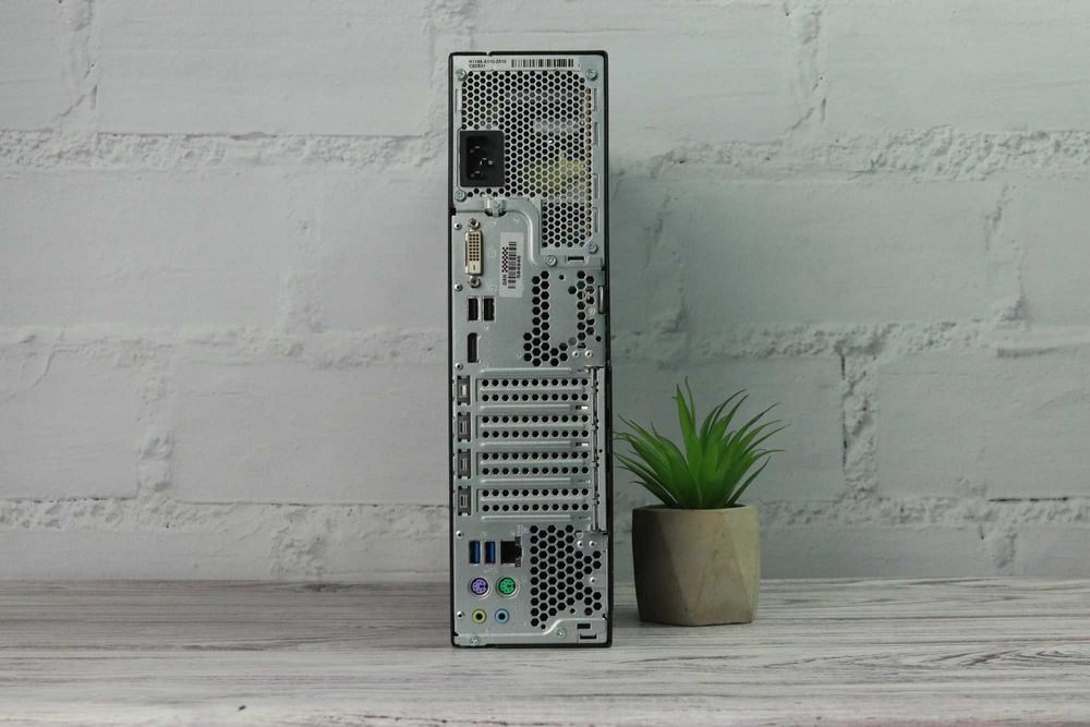 ПК Fujitsu D556/2/E85+ noCPU noRAM noSSD LGA1151 робочий уцінка