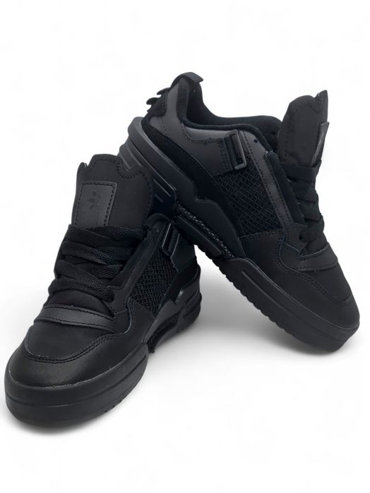 Шкіряні жіночі демісезонні кросівки Adidas Forum Low (38р/39р/40р/41р)