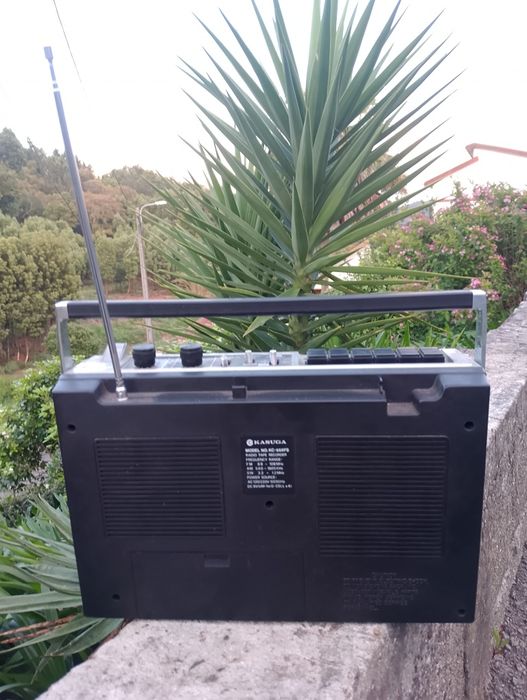 Radio portátil , bom estado