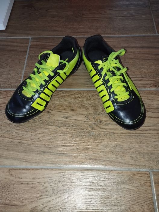 Korki dla dziecka PUMA, rozmiar 35,5