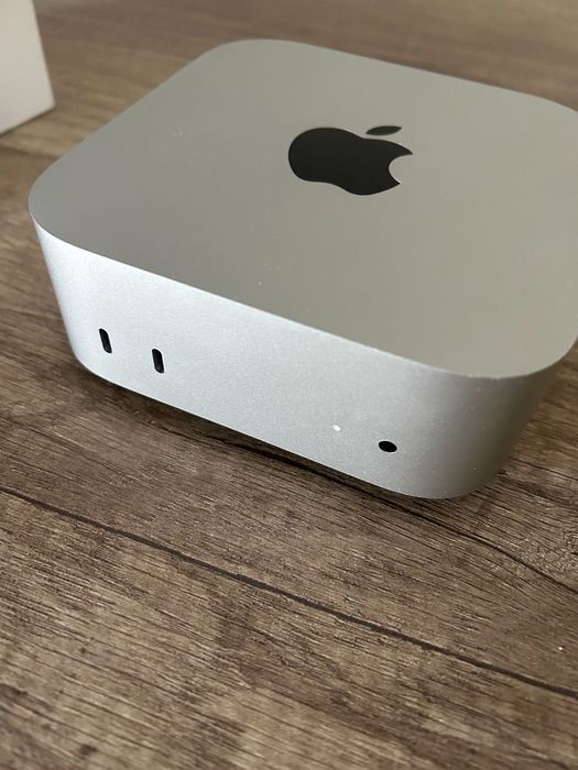 Mac mini Apple M4 – 16 GB RAM | 256 GB SSD – Como Novo