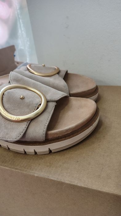 Tamaris Comfort zamszowe klapki damskie rozmiar 38