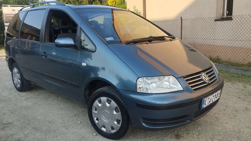 Volkswagen Sharan Lift 1.9TDi 130PS Klima Solidne Auto 7-osob Do Jazdy Hak