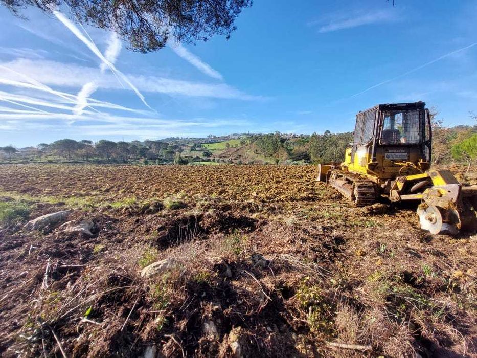 Buldozer Komatsu D37 E (70 cv/52kw)