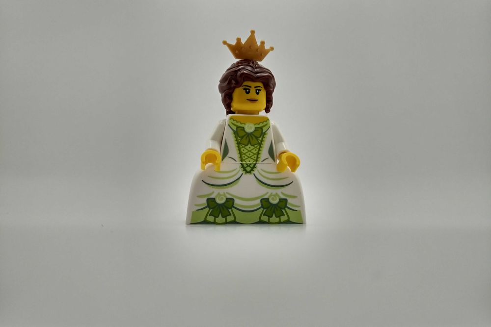 Lego figurka Castle Zamek królowa księżniczka Dama #3