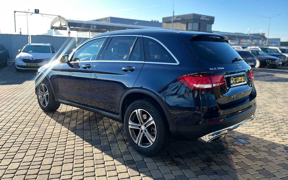 Mercedes-Benz GLC 300 2015