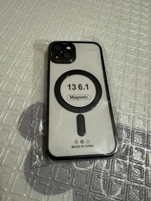 Чехол на айфон 13 Magsafe