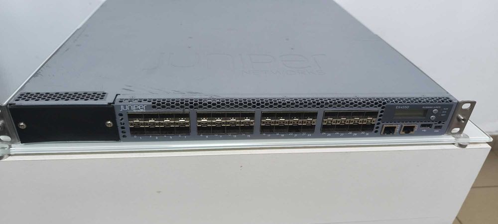 Juniper EX4550 Switch_NR2