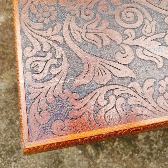 Arca Bau trabalhado em madeira maciça arrumação Baú