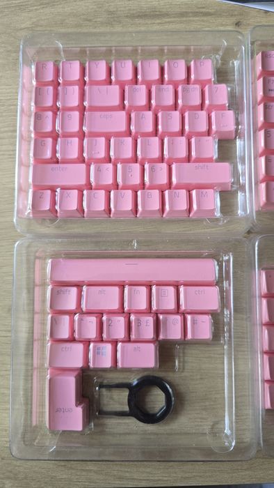 Razer PBT Keycap Upgrade Set Quartz Pink - klawisze do klawiatury NOWE