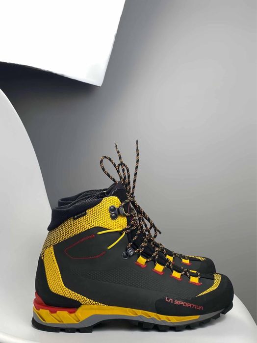 Черевики для альпінізму чоловічі La Sportiva Trango Tech Leather GTX