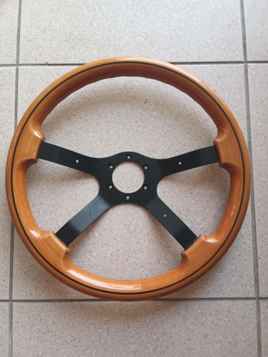 Volante madeira sportline