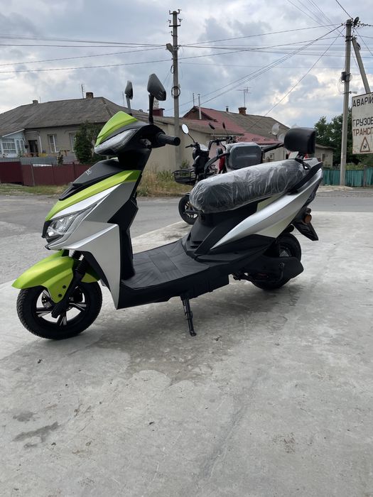 Доставка безкоштовна електро скутер 1500-2000w їdemo Fada corcoforte.