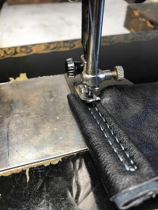 Швейна машина Подольск 2М, з ел. приводом, вдосконалена майстром