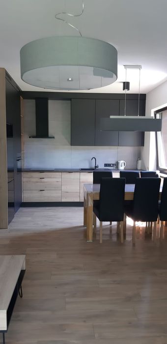 Wynajmę mieszkanie apartamentowiec duzy ogródek os.Rozane