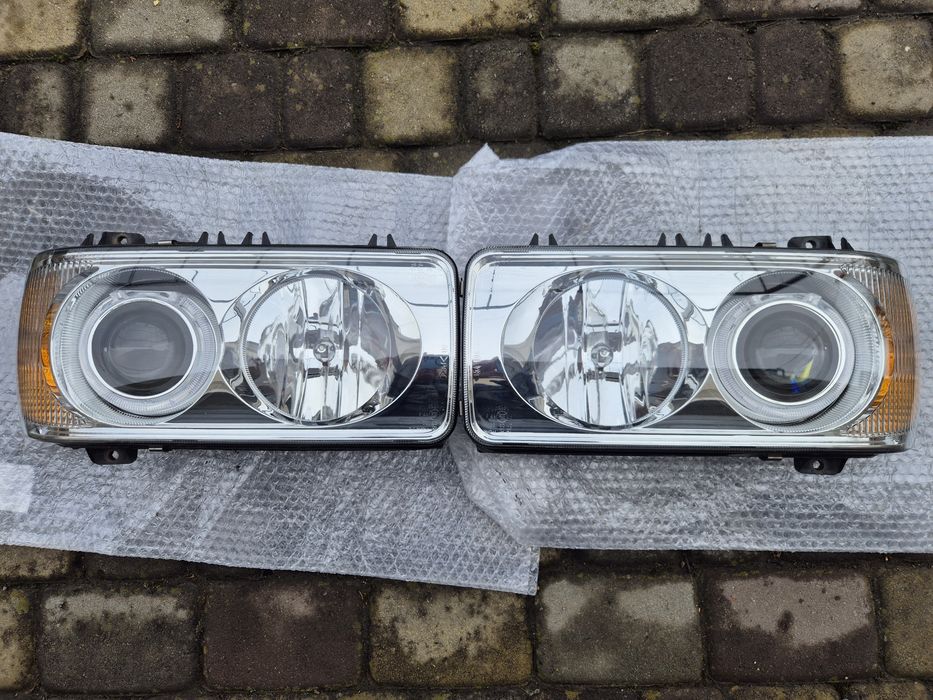 Продам лінзовані білед фари до DAF  95-105.
Ціна 16