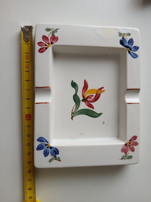 Cinzeiro pintado à mão