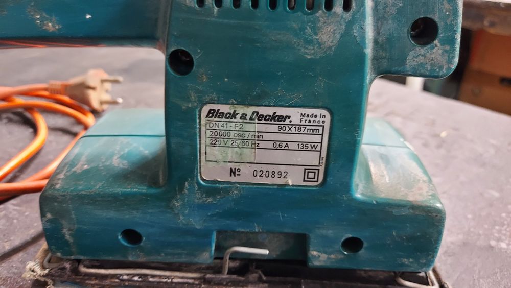 Szlifierka mimośrodowa.